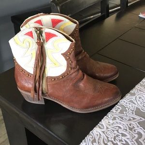 Sam Edelman half cowgirl boots